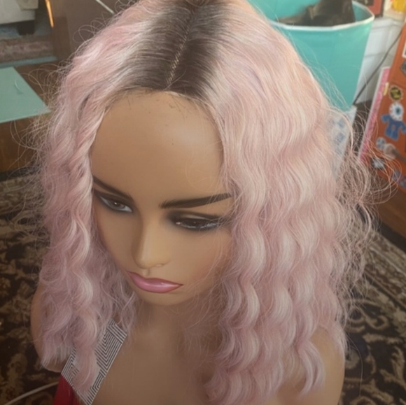Cute realistic Blush pink lace front wig - Picture 7 of 12